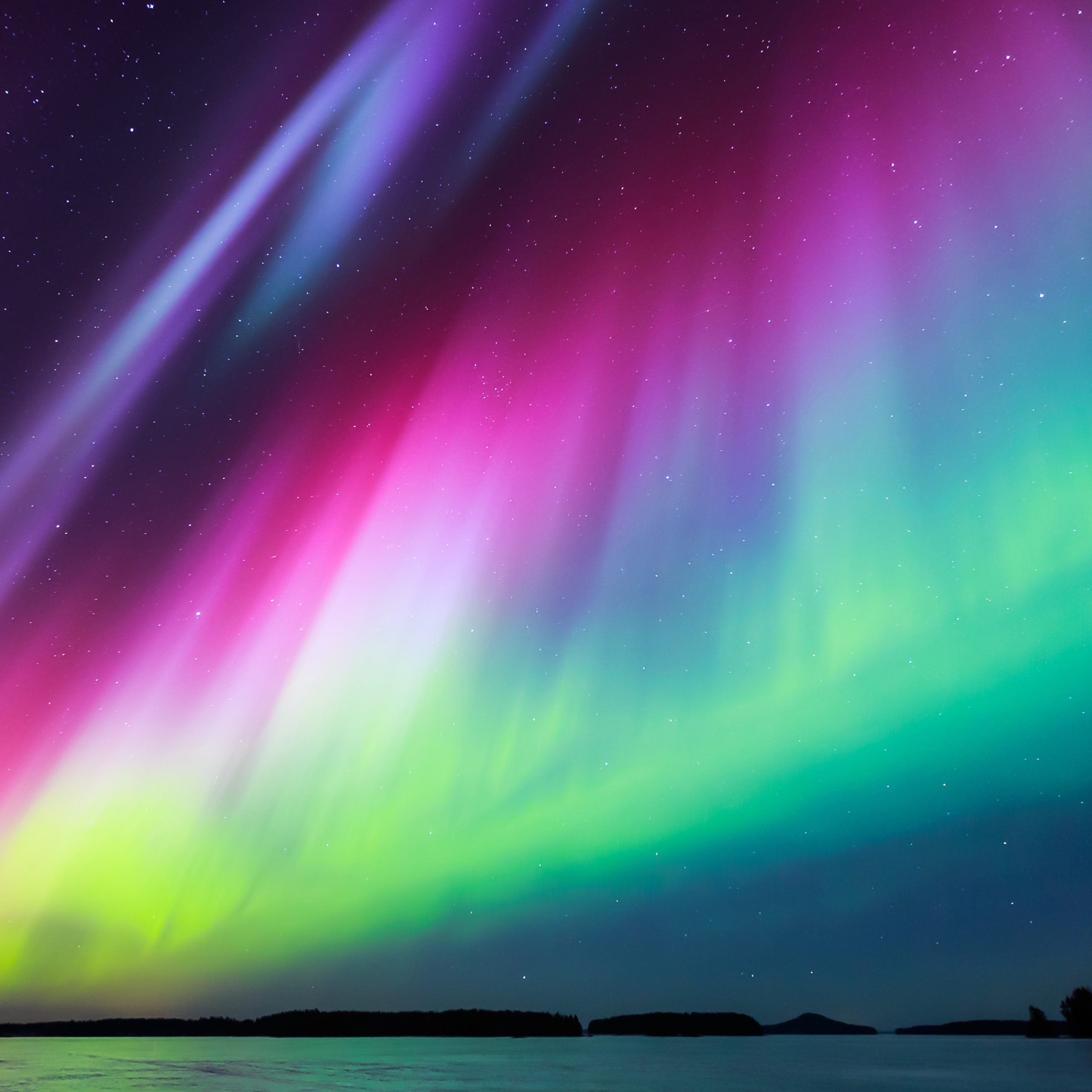 Ep. 16 – Chasing the Northern Lights